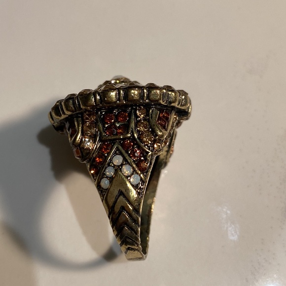 Heidi Daus Ring - Picture 3 of 8